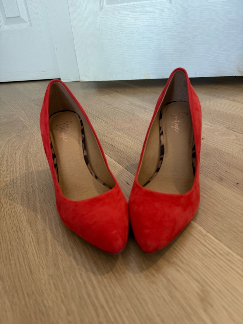 Crown Vintage Burnt Orange Pointed-Toe Suede Pumps